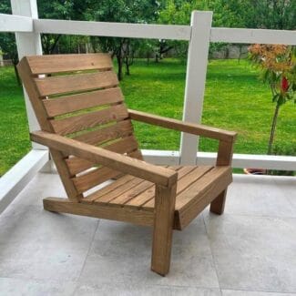 Drvene baštenske stolice
